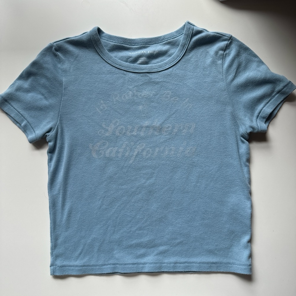 cute blue American Eagle crop top